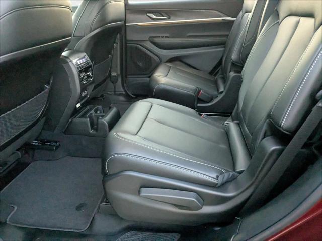 2025 Jeep Grand Cherokee Limited 4x2