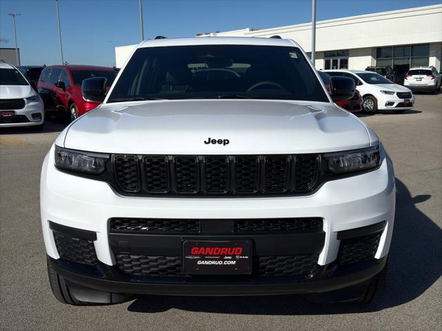2025 Jeep Grand Cherokee GRAND CHEROKEE L ALTITUDE X 4X4