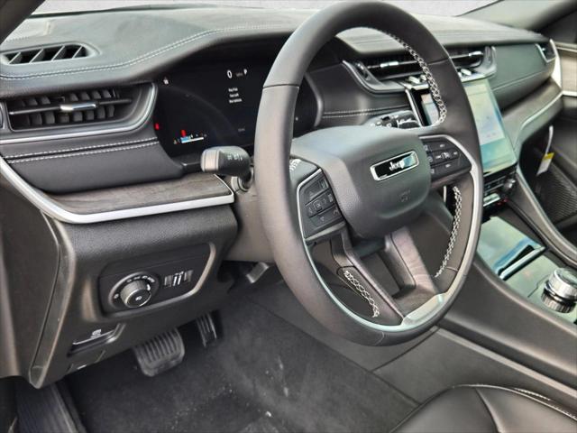 2025 Jeep Grand Cherokee Limited 4x2
