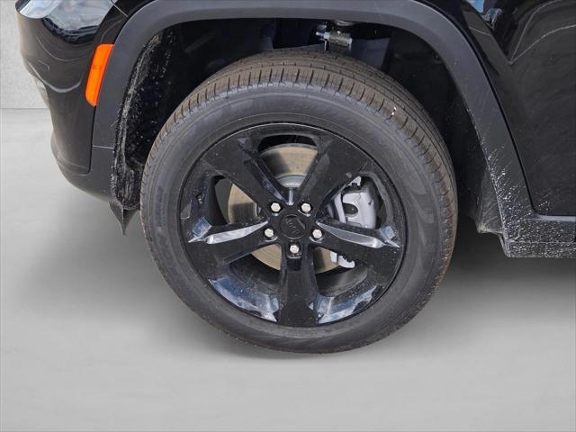 2025 Jeep Grand Cherokee Limited 4x2