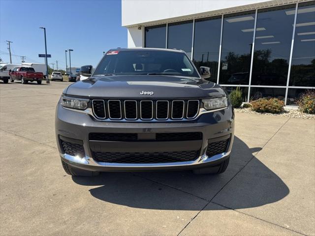 2025 Jeep Grand Cherokee GRAND CHEROKEE L LAREDO X 4X4 2025 Jeep Grand Cherokee GRAND CHEROKEE L LAREDO X 4X4