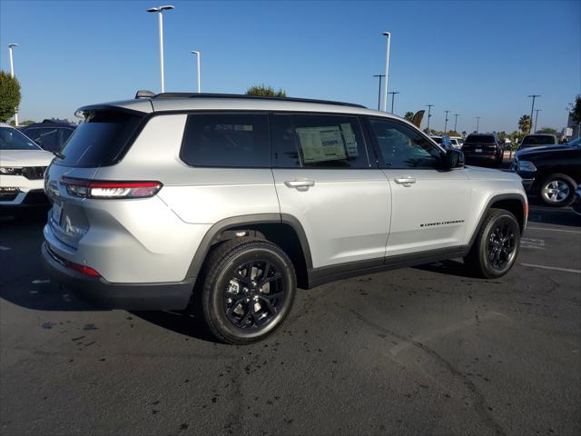 2025 Jeep Grand Cherokee GRAND CHEROKEE L ALTITUDE X 4X4