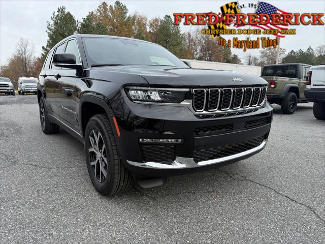 2025 Jeep Grand Cherokee GRAND CHEROKEE L LIMITED 4X4