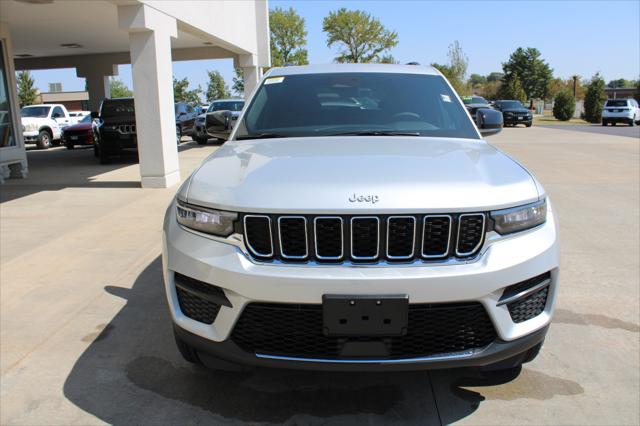 2025 Jeep Grand Cherokee GRAND CHEROKEE LAREDO X 4X4 2025 Jeep Grand Cherokee GRAND CHEROKEE LAREDO X 4X4