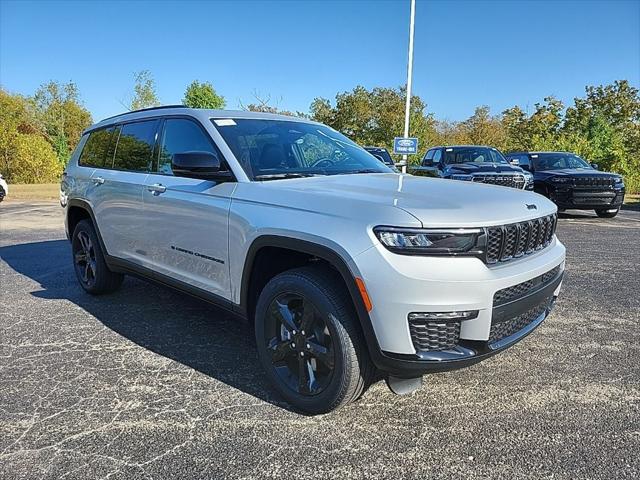 2025 Jeep Grand Cherokee GRAND CHEROKEE L LIMITED 4X2