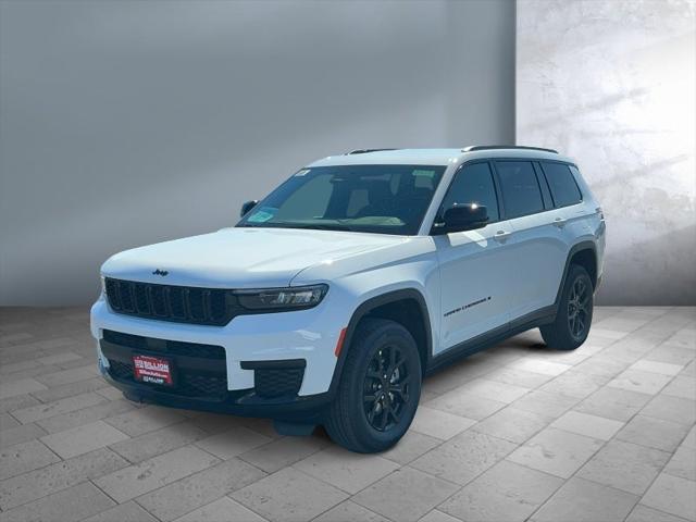 2025 Jeep Grand Cherokee GRAND CHEROKEE L ALTITUDE 4X4