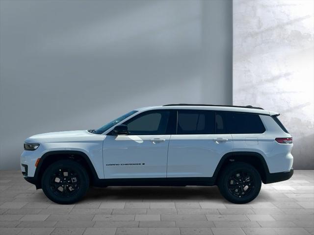 2025 Jeep Grand Cherokee GRAND CHEROKEE L ALTITUDE 4X4