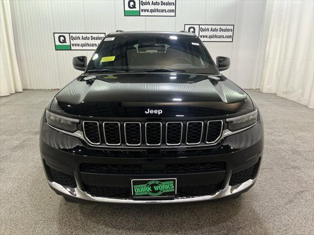 2025 Jeep Grand Cherokee GRAND CHEROKEE L LAREDO X 4X4