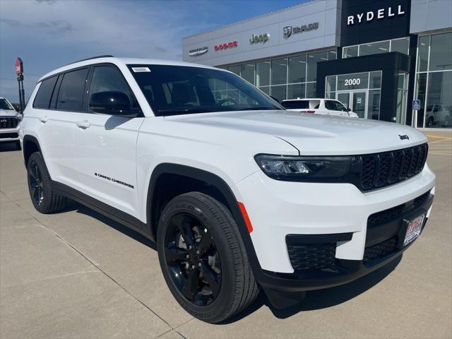 2025 Jeep Grand Cherokee GRAND CHEROKEE L ALTITUDE X 4X4