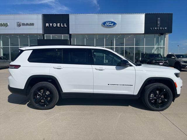 2025 Jeep Grand Cherokee GRAND CHEROKEE L ALTITUDE X 4X4