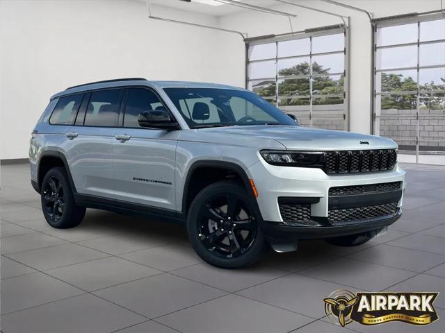 2025 Jeep Grand Cherokee GRAND CHEROKEE L ALTITUDE X 4X4