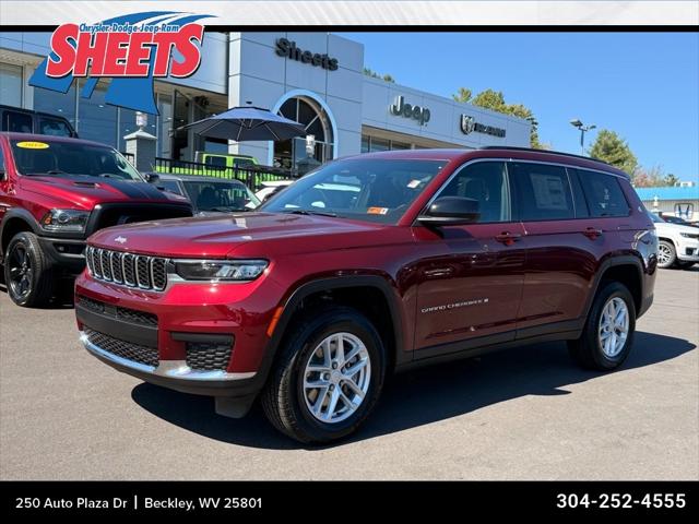 2025 Jeep Grand Cherokee GRAND CHEROKEE L LAREDO X 4X4
