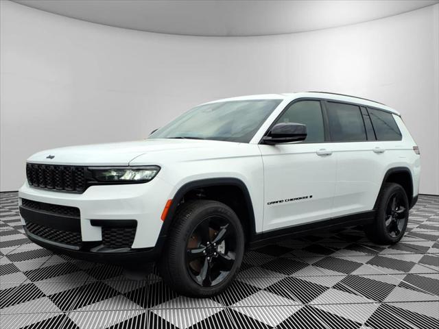 2025 Jeep Grand Cherokee GRAND CHEROKEE L ALTITUDE X 4X4