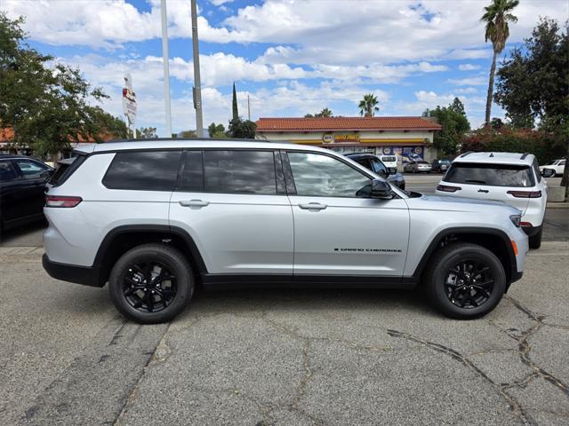 2025 Jeep Grand Cherokee GRAND CHEROKEE L ALTITUDE X 4X4