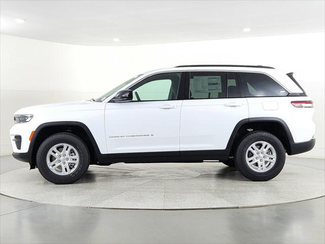 2025 Jeep Grand Cherokee GRAND CHEROKEE LAREDO 4X4