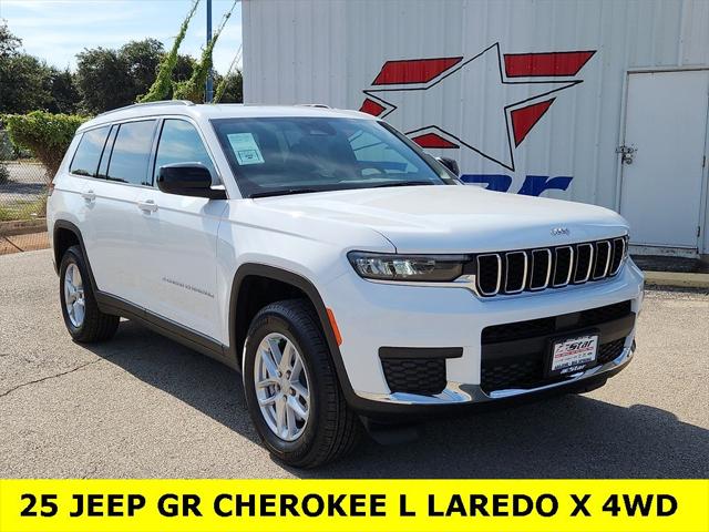 2025 Jeep Grand Cherokee GRAND CHEROKEE L LAREDO X 4X4
