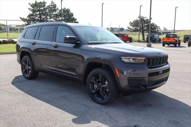 2025 Jeep Grand Cherokee GRAND CHEROKEE L ALTITUDE X 4X4