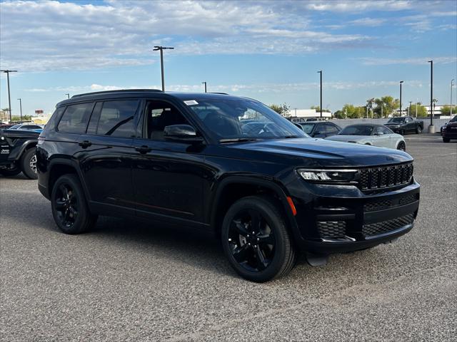 2025 Jeep Grand Cherokee GRAND CHEROKEE L ALTITUDE X 4X4