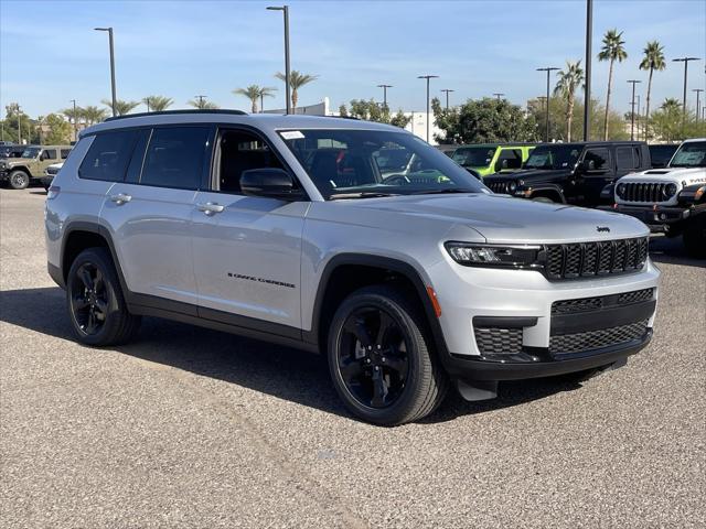 2025 Jeep Grand Cherokee Altitude X 4x4