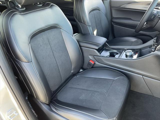 2025 Jeep Grand Cherokee Altitude X 4x4