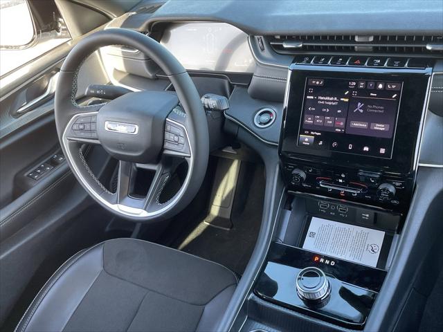 2025 Jeep Grand Cherokee Altitude X 4x4