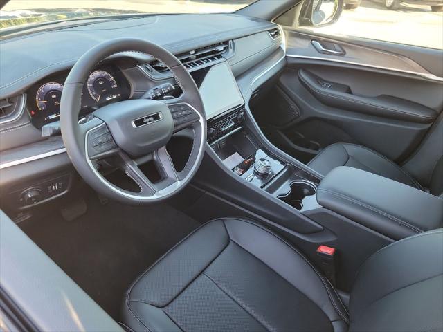 2025 Jeep Grand Cherokee GRAND CHEROKEE L LIMITED 4X4 2025 Jeep Grand Cherokee GRAND CHEROKEE L LIMITED 4X4