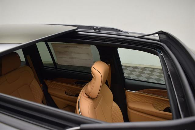 2025 Jeep Grand Cherokee GRAND CHEROKEE SUMMIT RESERVE 4X4