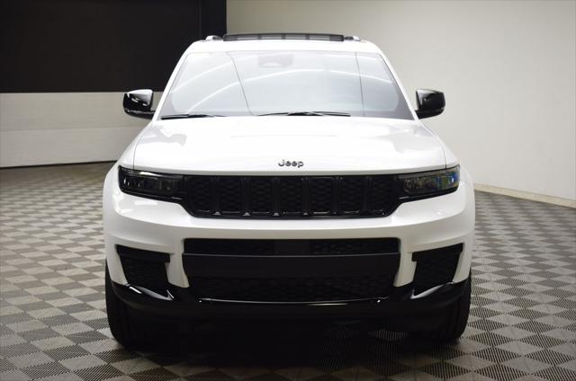 2025 Jeep Grand Cherokee GRAND CHEROKEE L ALTITUDE X 4X4 2025 Jeep Grand Cherokee GRAND CHEROKEE L ALTITUDE X 4X4