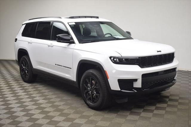2025 Jeep Grand Cherokee GRAND CHEROKEE L ALTITUDE X 4X4
