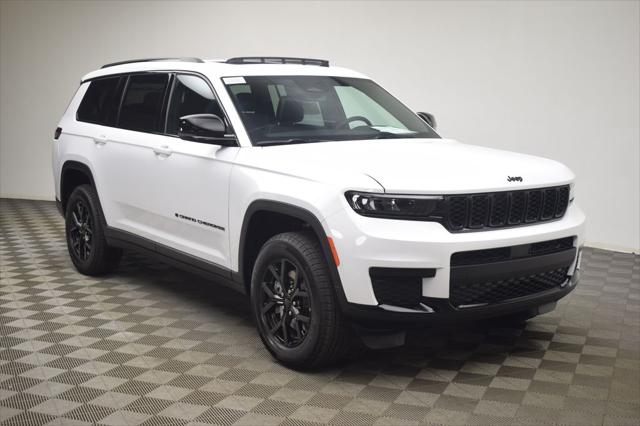2025 Jeep Grand Cherokee GRAND CHEROKEE L ALTITUDE X 4X4