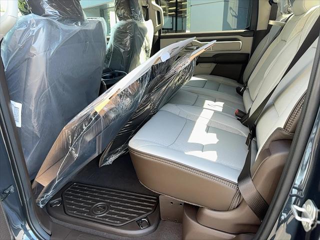 2026 Ram 1500 Laramie Crew Cab 4x4 5'7" Box