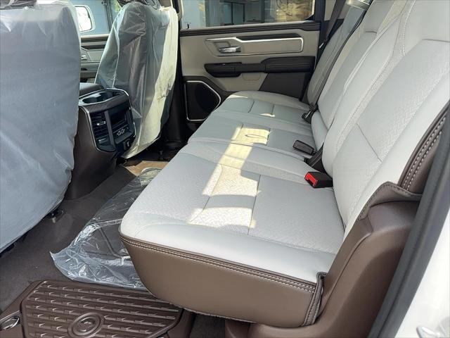 2026 Ram 1500 Laramie Crew Cab 4x4 5'7" Box