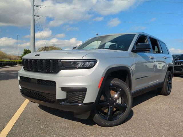 2025 Jeep Grand Cherokee GRAND CHEROKEE L ALTITUDE X 4X4