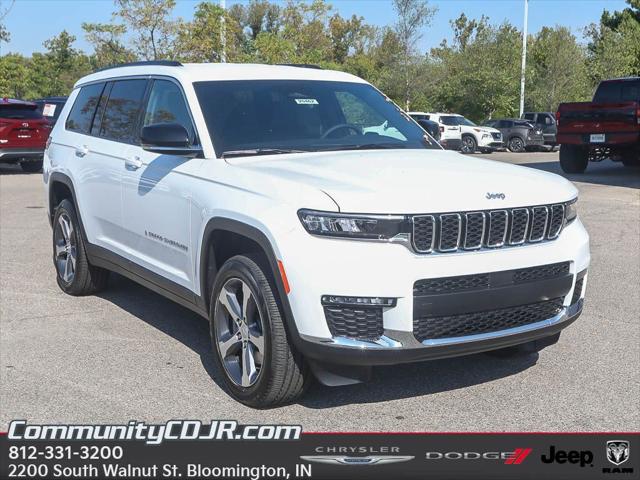 2025 Jeep Grand Cherokee GRAND CHEROKEE L LIMITED 4X4