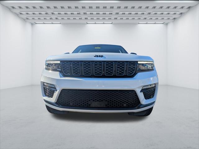 2025 Jeep Grand Cherokee GRAND CHEROKEE SUMMIT RESERVE 4X4