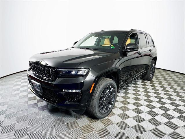 2025 Jeep Grand Cherokee GRAND CHEROKEE SUMMIT RESERVE 4X4