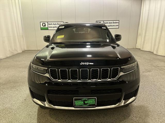 2025 Jeep Grand Cherokee GRAND CHEROKEE L LAREDO X 4X4