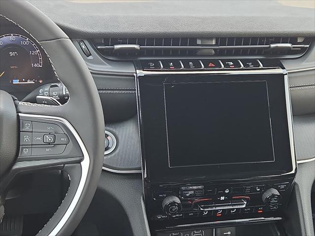 2025 Jeep Grand Cherokee Altitude X 4x4