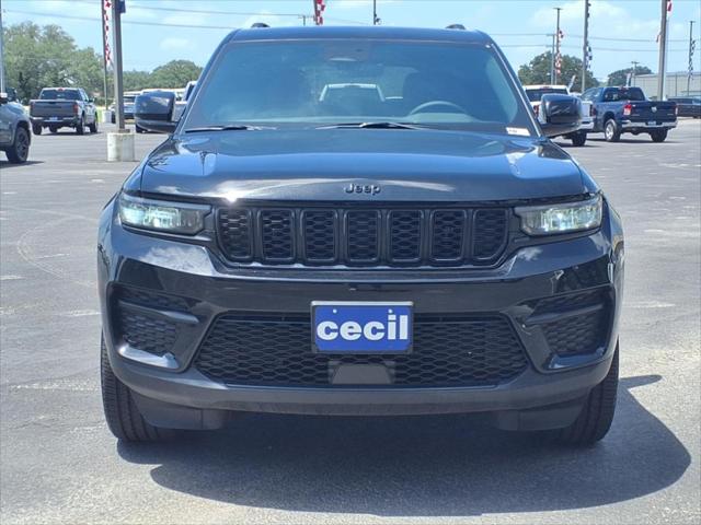 2025 Jeep Grand Cherokee GRAND CHEROKEE ALTITUDE 4X4