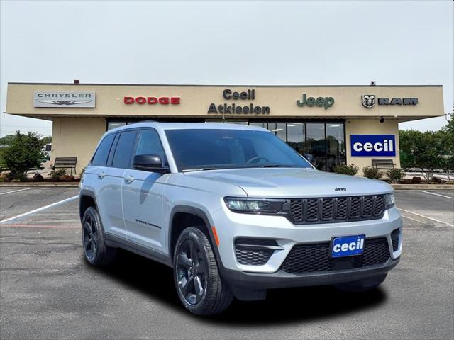 2025 Jeep Grand Cherokee GRAND CHEROKEE ALTITUDE 4X4