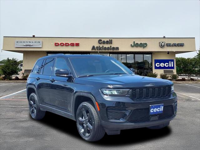 2025 Jeep Grand Cherokee GRAND CHEROKEE ALTITUDE 4X4