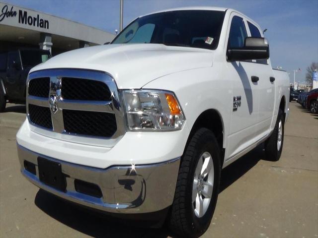 2023 Ram 1500 Classic SLT Crew Cab 4x4 5'7" Box