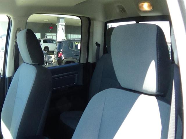 2023 Ram 1500 Classic SLT Crew Cab 4x4 5'7" Box