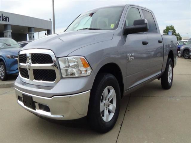 2023 RAM 1500 Classic SLT Crew Cab 4x4 57 Box