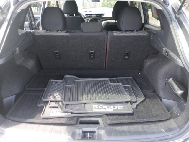 2020 Nissan Rogue Sport SV FWD Xtronic CVT