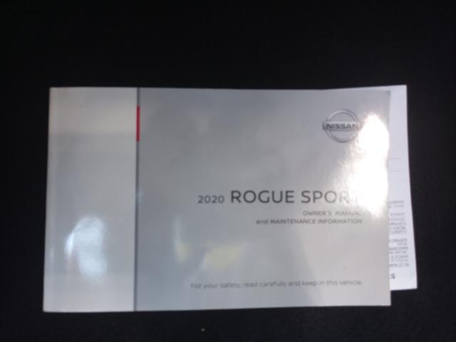 2020 Nissan Rogue Sport SV FWD Xtronic CVT