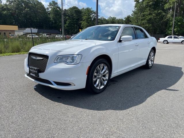 2022 Chrysler 300 Touring AWD 2022 Chrysler 300 Touring AWD