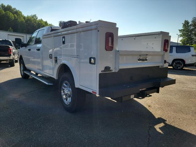 2024 RAM 2500 Tradesman Crew Cab 4x4 8 Box