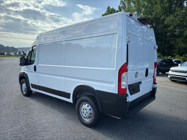 2023 RAM ProMaster 2500 Cargo Van High Roof 136 WB