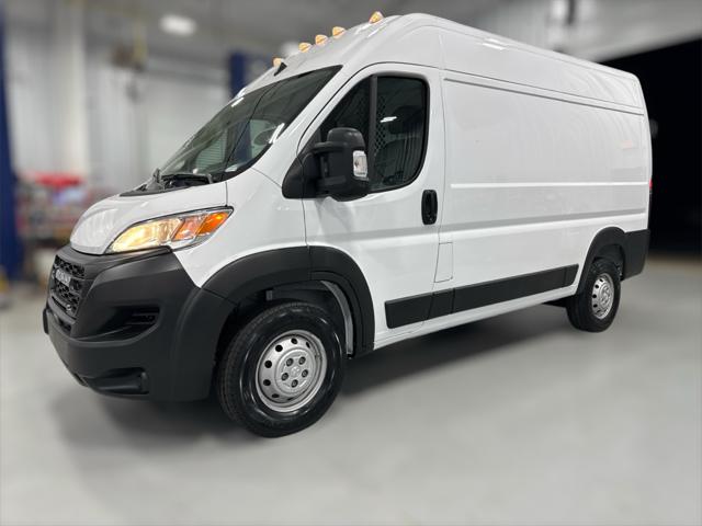 2023 RAM ProMaster 2500 Cargo Van High Roof 136 WB